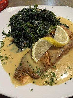 Lemon salmon and sautéed spinach