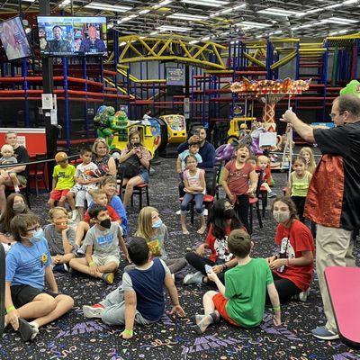 A live magic show every day. Here at the Mt Playmore location.