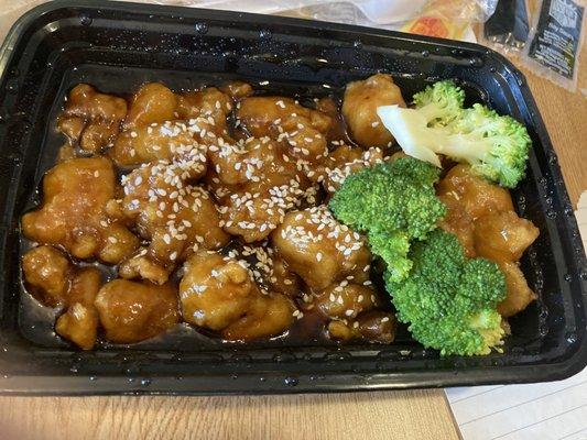 sesame chicken-similar to kung pao chicken however sweet instead of spicy