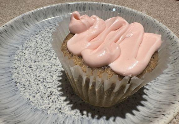 Lemon Raspberry Poppyseed Cupcake