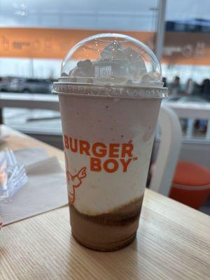 Burger Boy - Neapolitan shake