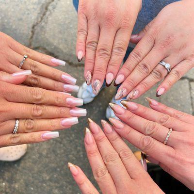 Bridal party with Angie & Liz