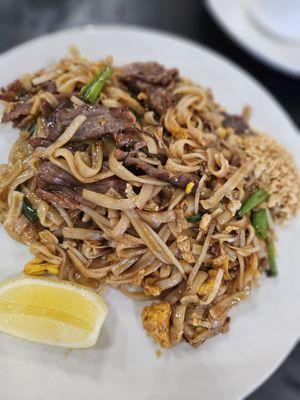 Beef Pad Thai