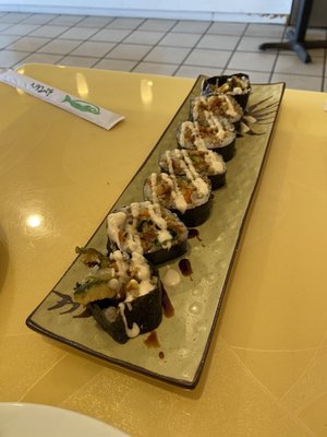 U5. Veggie Tempura Roll