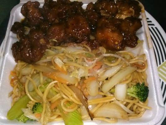 General Tso's Chicken with Vegetable Lo Mein - All Day Special