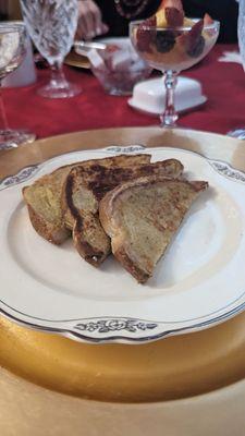 French toast and fruit