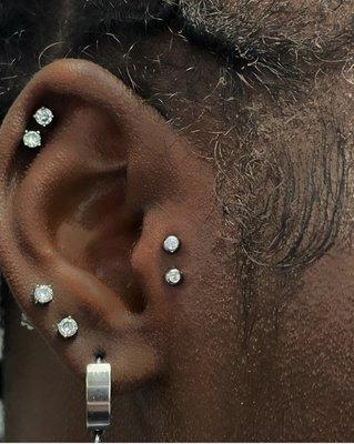 Vertical Tragus by Genesis