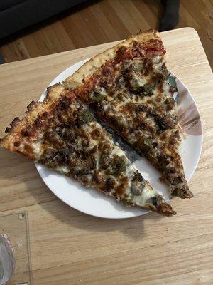 14. Philly Cheesesteak Pizza --my new favorite !!!