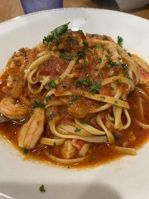 Pasta Linguine con Pesce