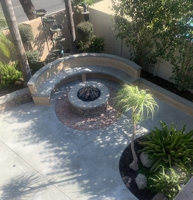 Fire pit and seating bench