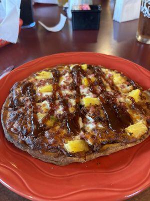 Hawaiian flat bread bbq pizza