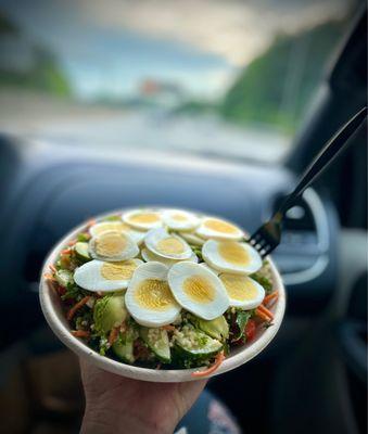 Quinoa Bowl Salad to go!