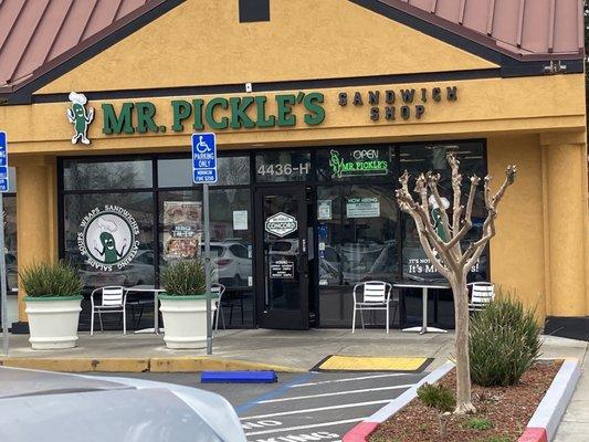 Mr Pickles- Clayton blvd