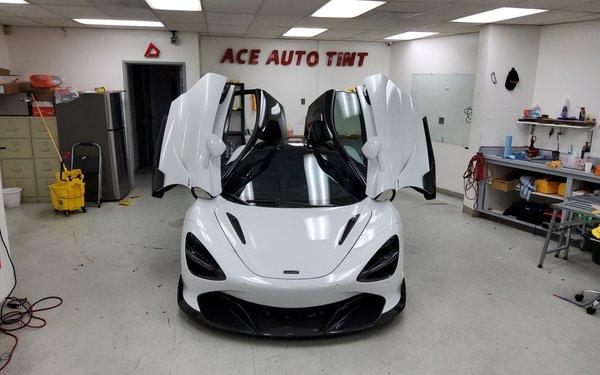 McLaren 720s, 3M ppf on front splitter, side skirts, and rear diffuser. 3M Crystalline 60 on winshield