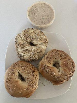 Bagels and Tuna Fish