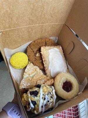 Lemon sandwich cookie, ginger cookie, gooey butter pie, passionfruit poptarlet, blueberry lemon scone, classic duffin