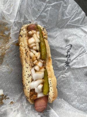 Green chili dog