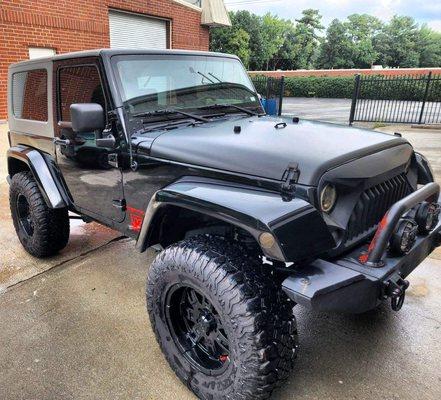 09 Jeep JK series Hood Wrap in Satin Black to Cover Faded paint.