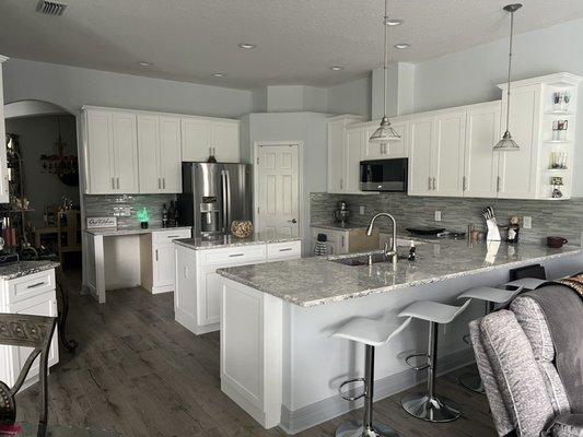 New Kitchen cabinets, counter & flooring