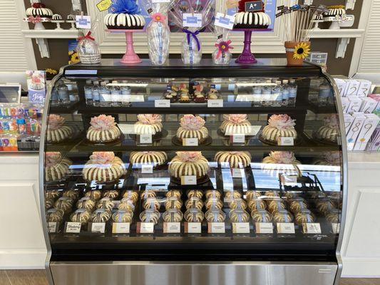 Yummy Bundt cake choices! Blueberry bliss was not to be missed!