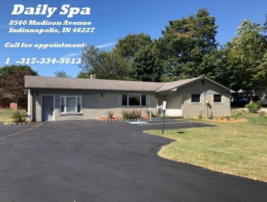 Now, this is a nice picture, see the extra parking, big driveway, Daily Spa, 8560 Madison Ave., Indianapolis, Indiana 46227