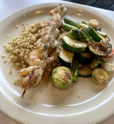 Grilled Shrimp w/Quinoa and Mixed Vegetables. Fabulous!