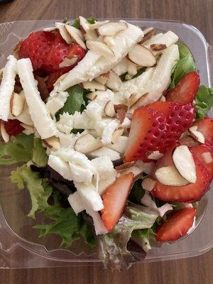 Strawberry mozzarella salad