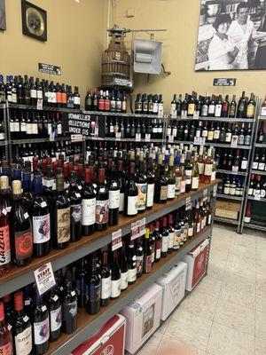 The Great Wine Corner!