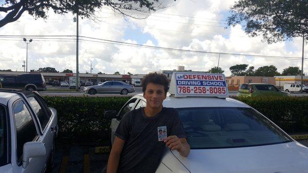 Congratulations Santi. pass the driving test on his firs try.