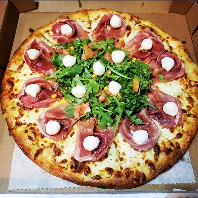 Prosciutto Arugula Pizza