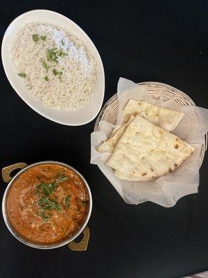 Chicken tikka marsala, some garlic naan, and White Rice