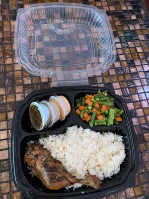 White rice ,veggies chicken