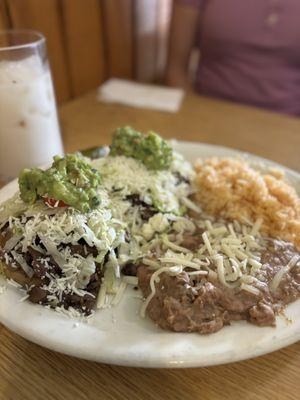 Carne Asadas Sopes plate. My daughter really enjoy this plate. Everything was good. And the Horchata was the bomb. Will be coming again.