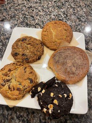 Double chocolate  Snickerdoodle  Sugar Oatmeal raisin Chocolate chip with nuts