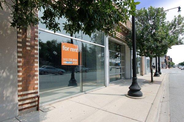 Retail/gallery spaces available in Pilsen.