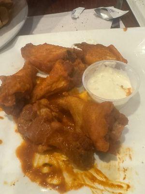 Sad boring buffalo wings