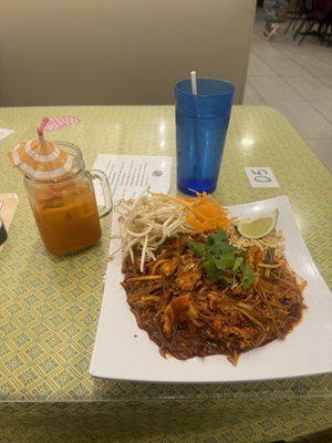 N1. Pad Thai Noodles