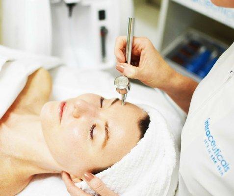 Intraceuticals Oxygen Facial - hydrating, nourishing, brightening and anti-aging.