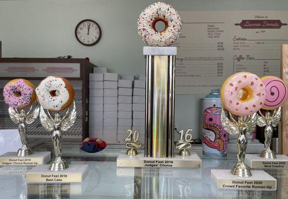 Donut fest winner. Awards from 2016-2020.