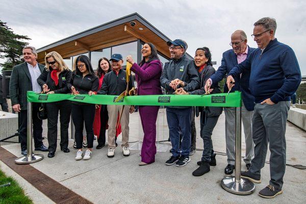 San Francisco Unveils Newly Rebuilt Golden Gate Park Golf Course Clubhouse