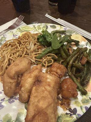 For the buffet two types of veggie dishes; one part is called like Chinede Jade, theres orange chicken, chicken nuggets, lo mein