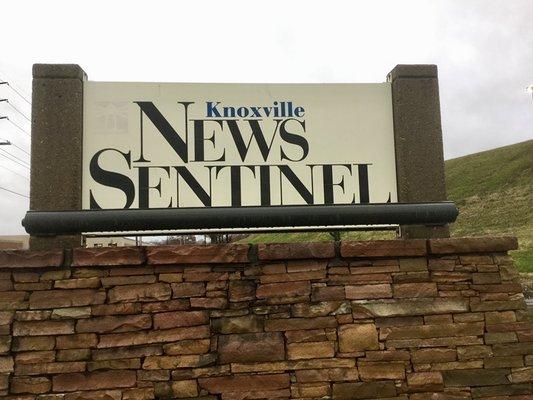 Sign out front - Knoxville News Sentinel