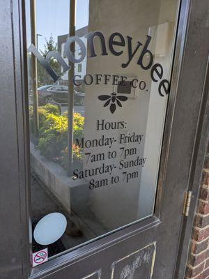 Honeybee Coffee & Brewery, Knoxville