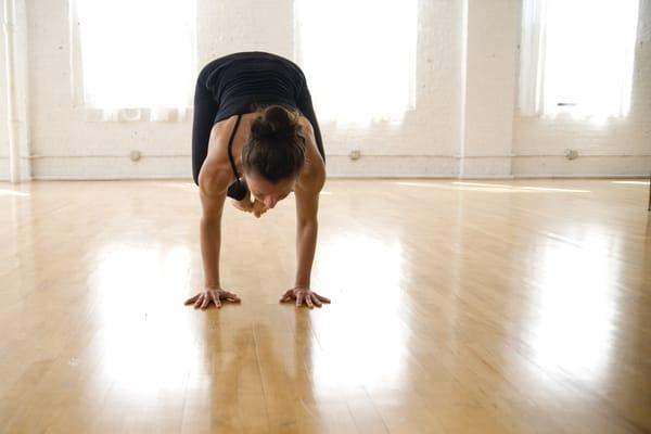 Moksha teacher, Gordana Markovic in Bakasana.