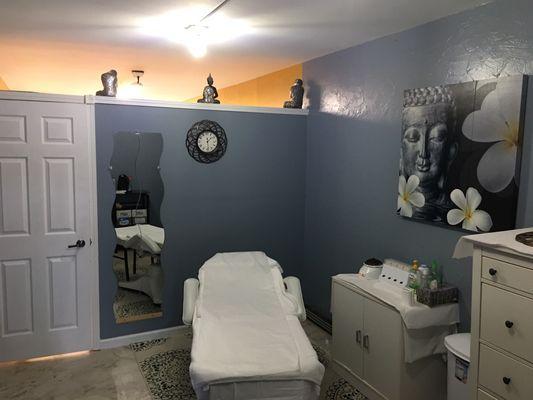 Waxing Room