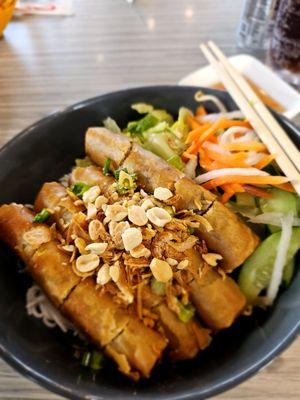 Lunch@Chopstick & Rice; 12/30/2023. Relaxing lunch yesterday,spent w/Hubby David.I ordered Spring Roll Vermicelli.Lots of Spring Rolls 4one!