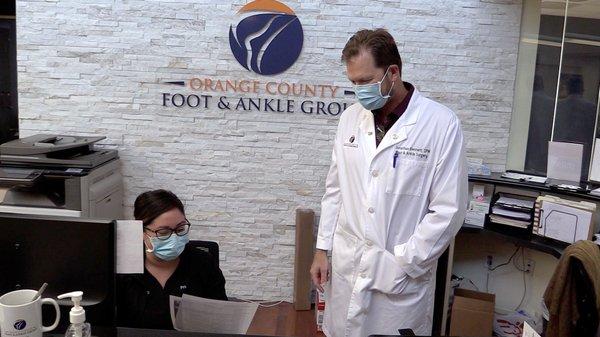 Dr. Jonathan Bennett - OCfeet.com