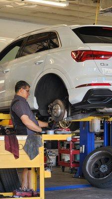 Charlie is my go to guy for Audi service! Cleaning up what Audi didn't do right...