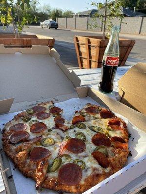 Thin Crust Pepperoni & Jalapeño Pizza Shack