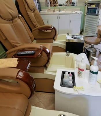 Pedicure chairs